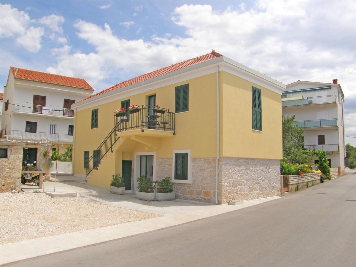 Apartments Mare Primošten Eksteriør bilde